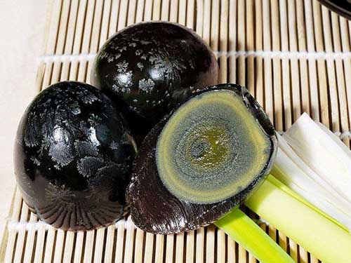 松花蛋怎么做出来的，松花蛋是怎么形成的