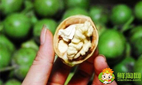 青皮核桃的皮能放多久，核桃外面的青皮能吃吗