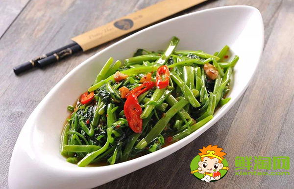 空心菜叶子可以吃吗，空心菜怎么炒不会变黑