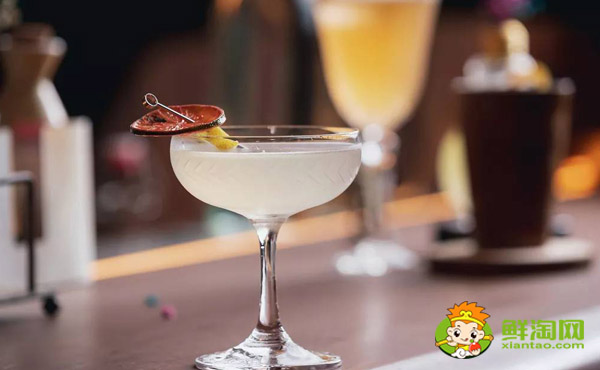女性喝鸡尾酒有什么好处,适合女性喝的鸡尾酒无酒精