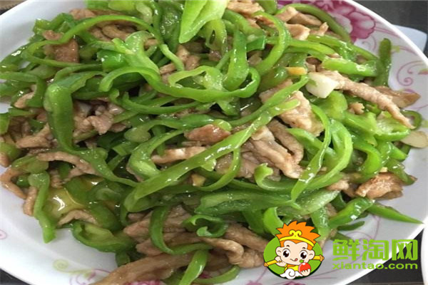 青椒肉丝一定放大蒜吗,炒青椒肉丝用什么油