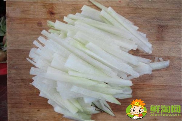 白萝卜片怎么切，怎样切白萝卜丝细