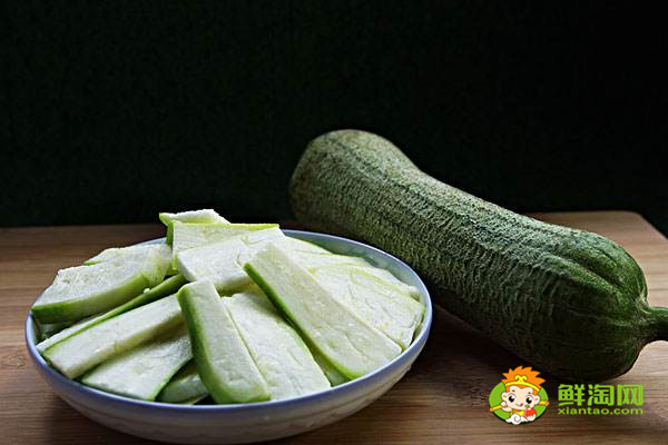 丝瓜用焯水吗，很多人都不知道，难怪炒出来的丝瓜不好吃