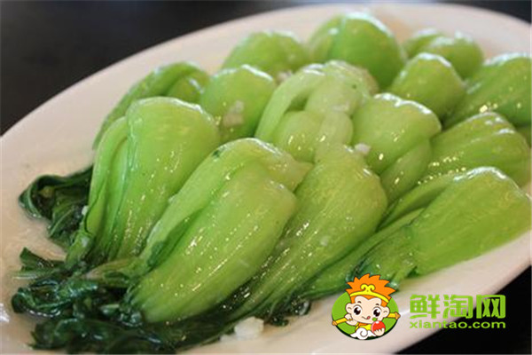 青菜为什么要用开水焯,很多人做错了难怪差点鲜味