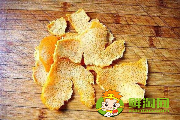 新鲜橘子皮能泡水喝吗,其实一直以来你都做错了
