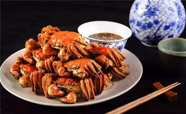大闸蟹什么季节吃最好，吃大闸蟹喝什么酒好