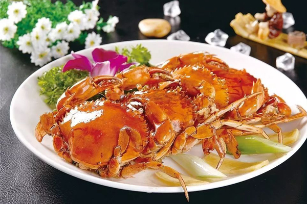 螃蟹的胃和心脏在哪里?